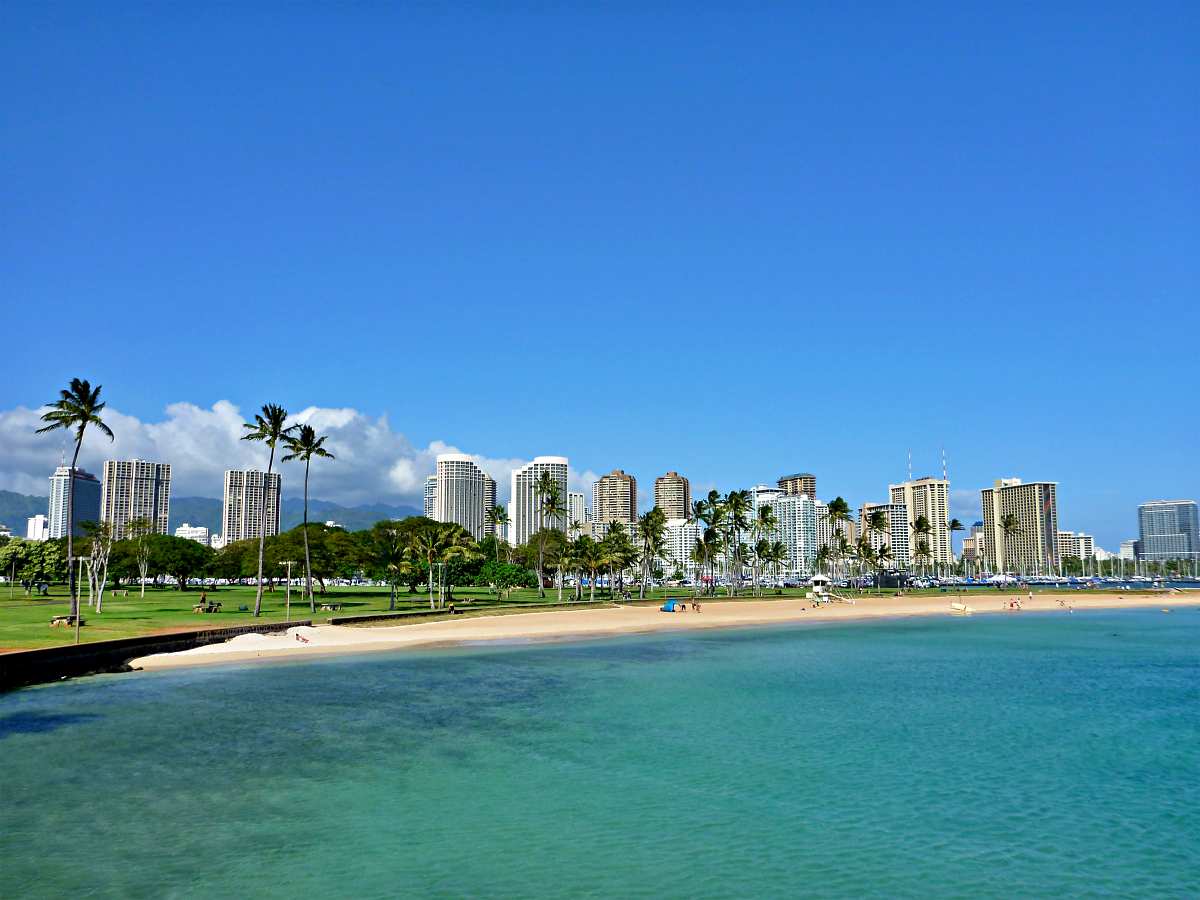 Ala Moana Beach