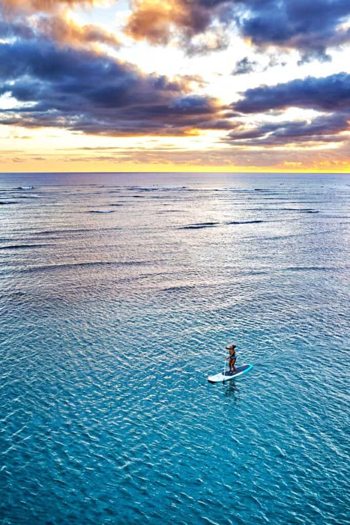 Standup paddle boarding at Ala Moana Beach Park, Oahu